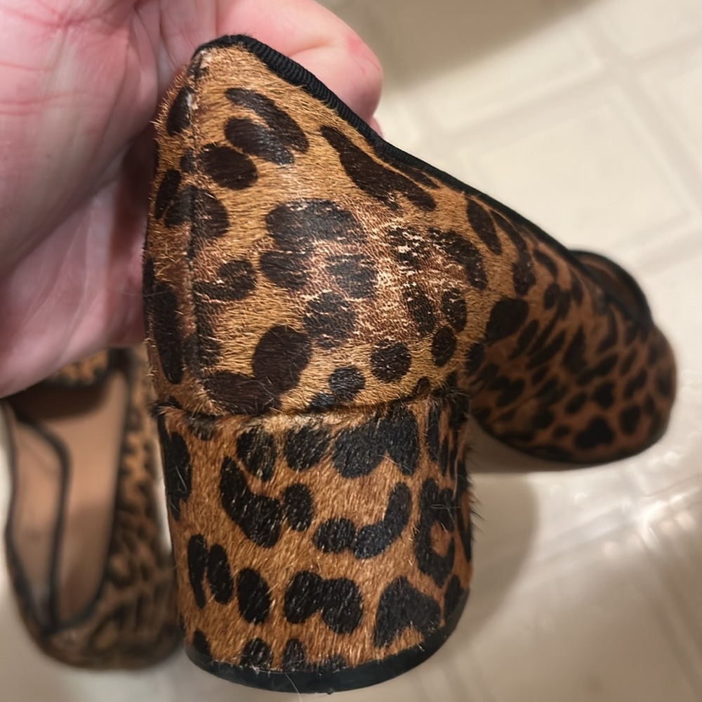 Banana Republic Leopard Print hair calf Women's block heeled Loafers - Picture 12 of 12
